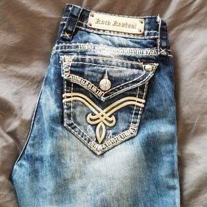 Rock revival Jean's